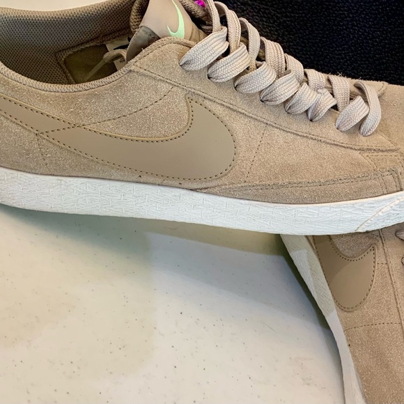 Tan Suede Sneakers with Swoosh - Picture 2 of 3